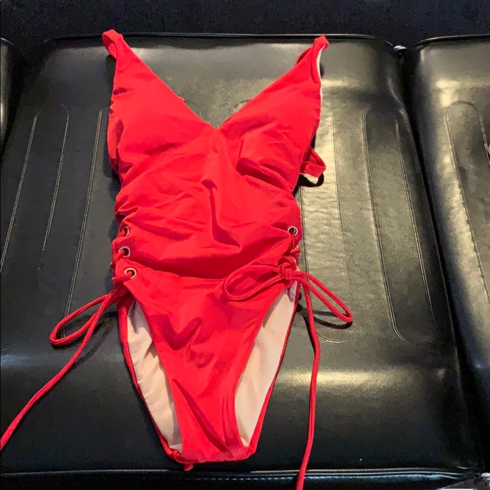 One piece bathing suit